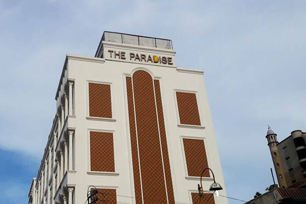 <span>Copper Letters</span><i>→</i>