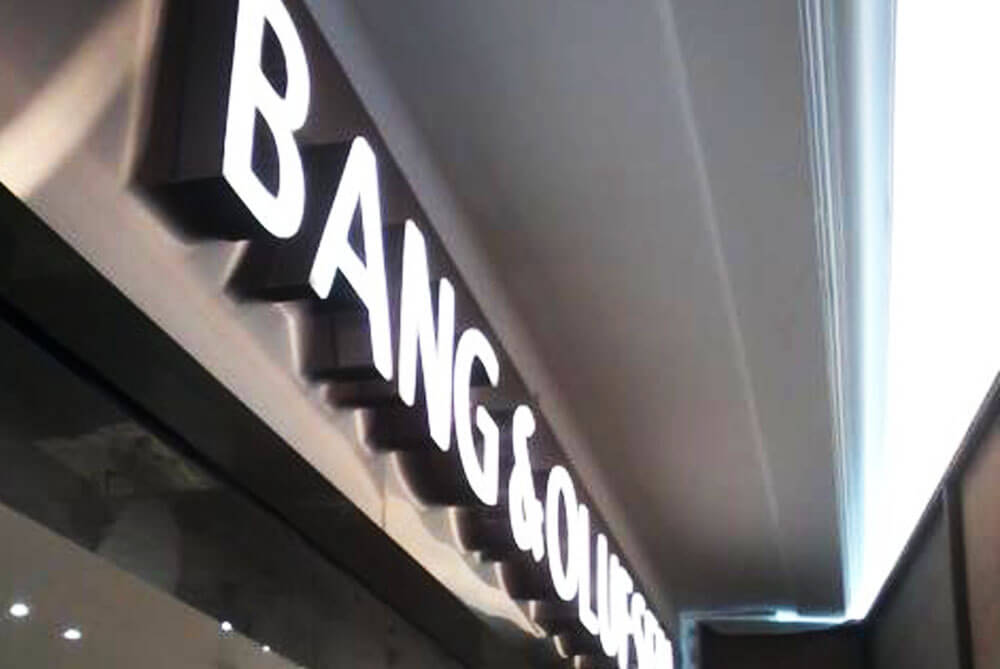 <span>Main Signage Copper Letters</span><i>→</i>